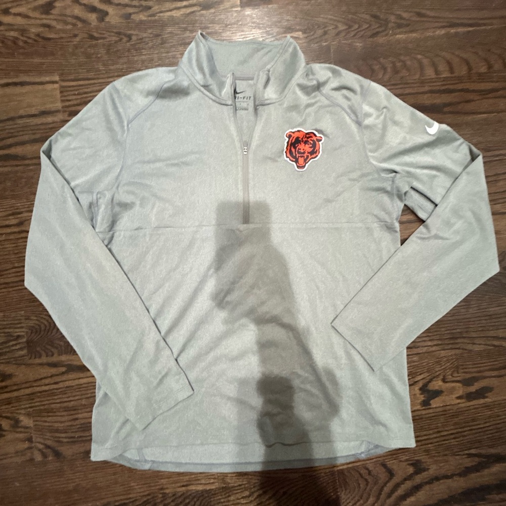 Nike men’s quarter zip, Chicago Bears logo